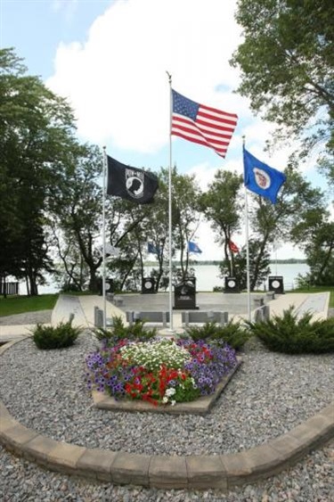Freedom Shore Park and Veteran's Memorial Flags